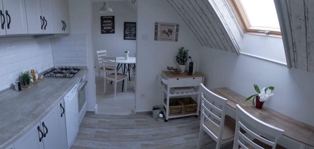 Farmhouse Apartman Leilighet Eger Eksteriør bilde